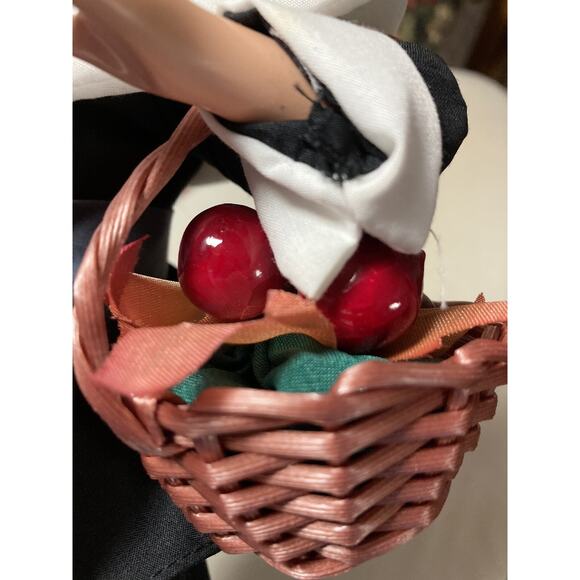 Vtg 1986 Brinn’s Pilgrim Doll Collectible Limited Edition Nov Calendar NOS - Picture 9 of 11